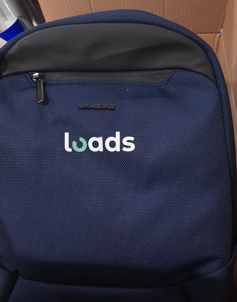 Uniformes y complementos para LOADS Chile